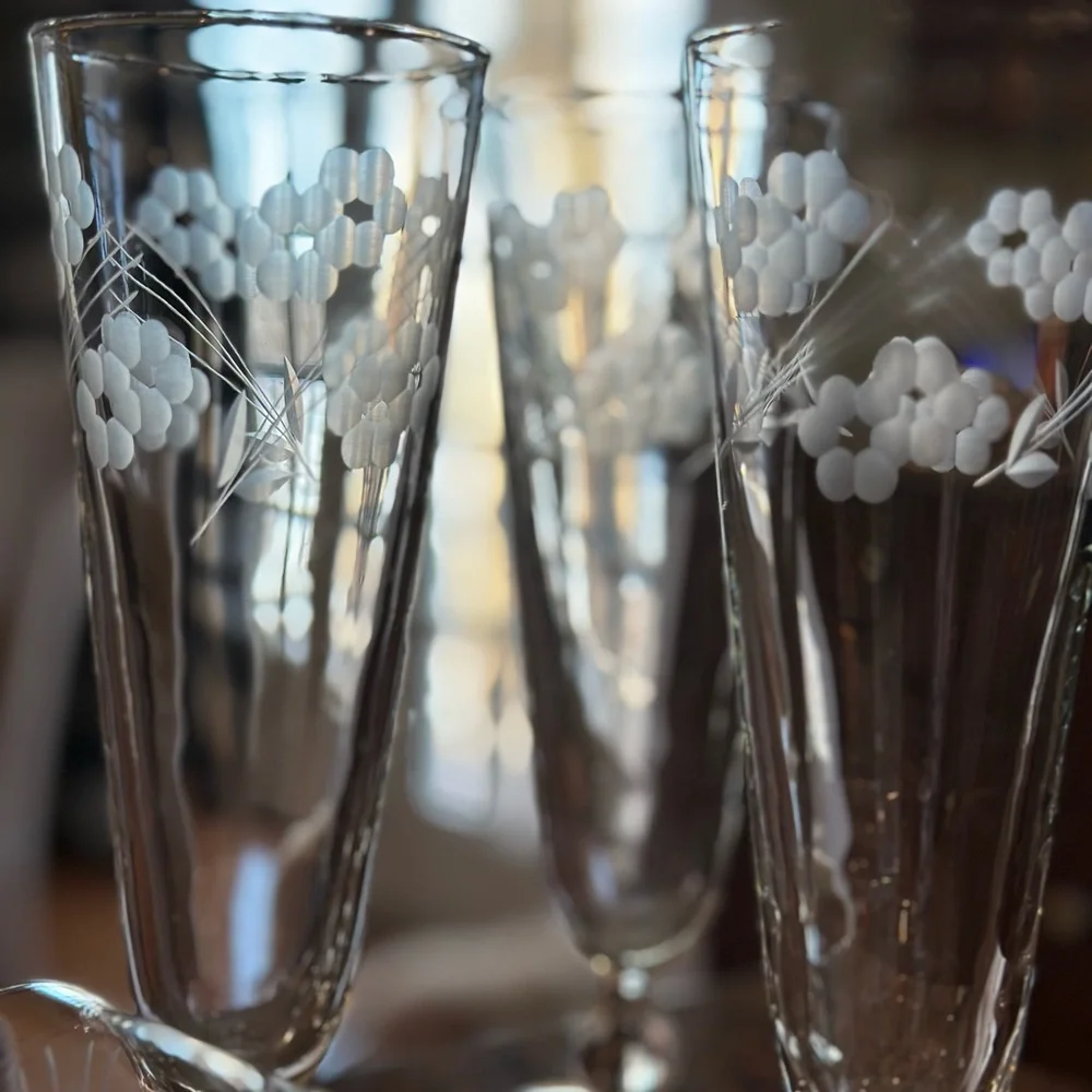 Libbey Glass Co Glenmore Floral Etched Champagne Flutes Hand Blown Glasses
